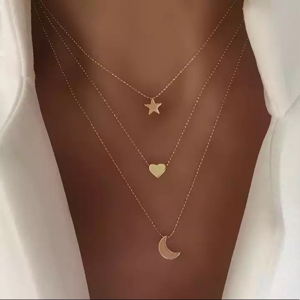 Layered necklace